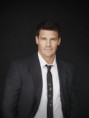 /album/fotogaleria/official-all-promotional-pictures-for-season-5-of-bones-offcial-episode-stills-for-s05e01-bones-cast-and-characters-8017246-375-500-jpg/